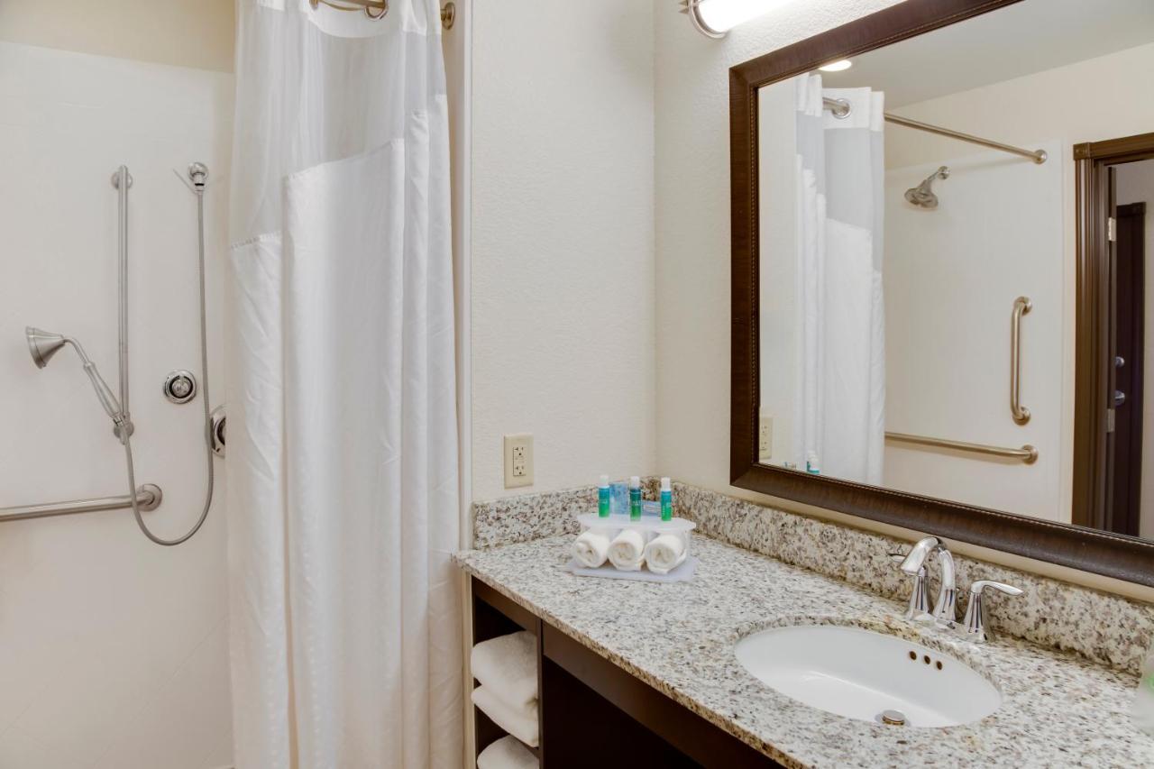 Holiday Inn Express & Suites Nevada By Ihg Kamer foto