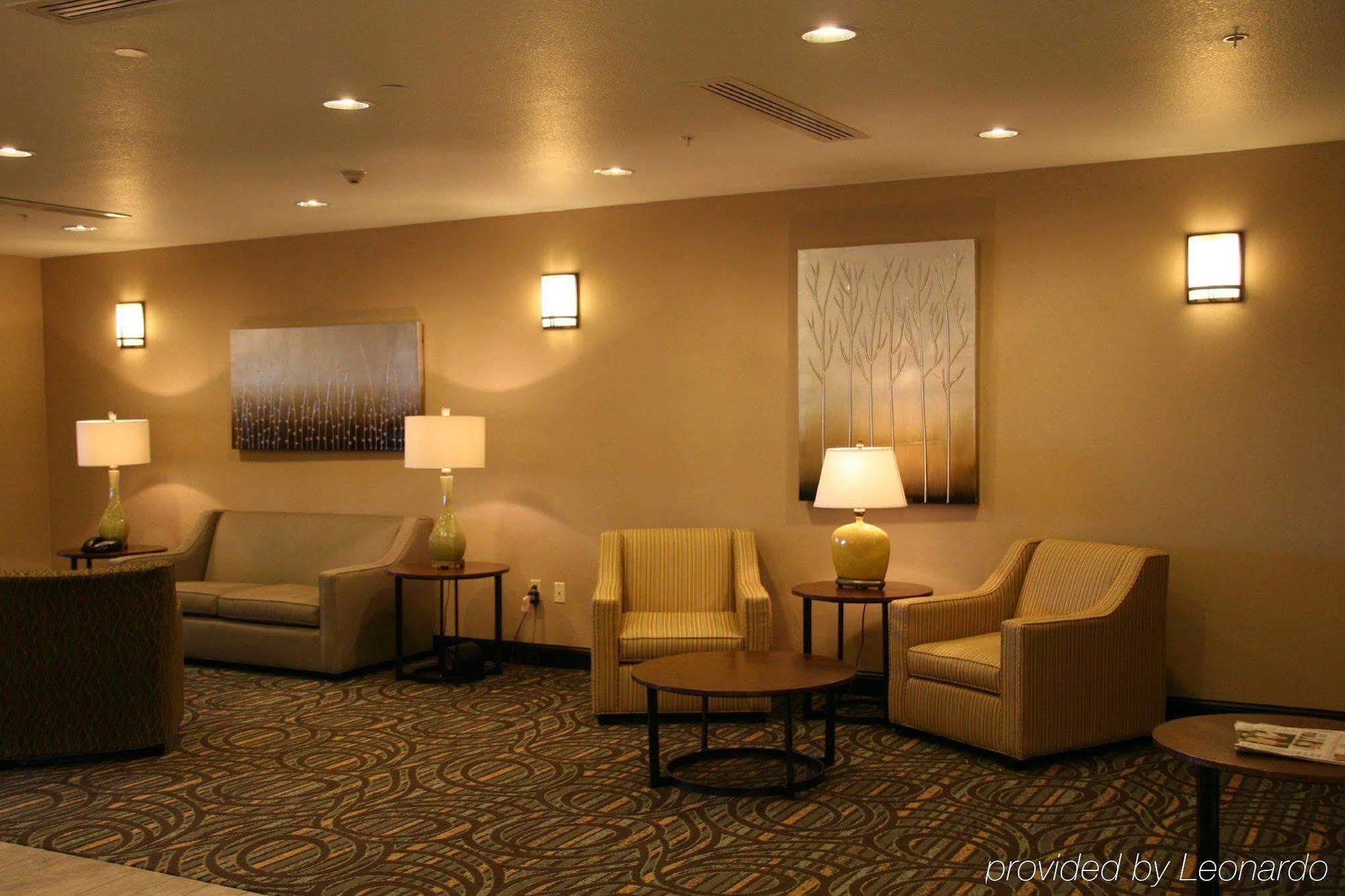 Holiday Inn Express & Suites Nevada By Ihg Buitenkant foto